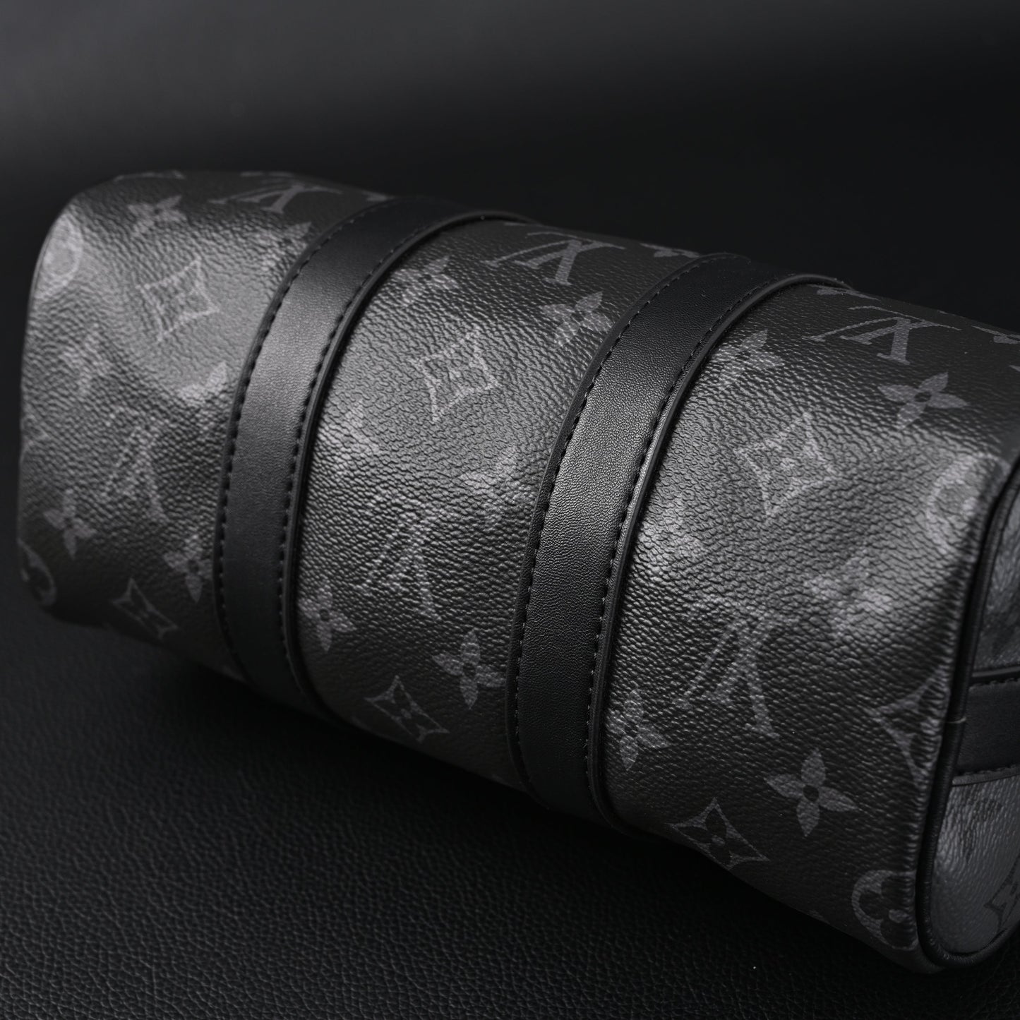 Louis Vuitton Keepall Bandoulière 50 – Monogram Eclipse Canvas