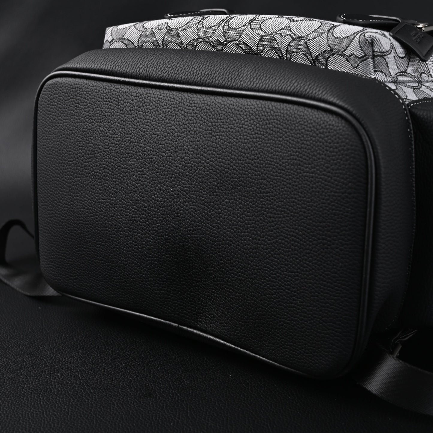 Coach CH Sprint Backpack – Signature Canvas & Leather