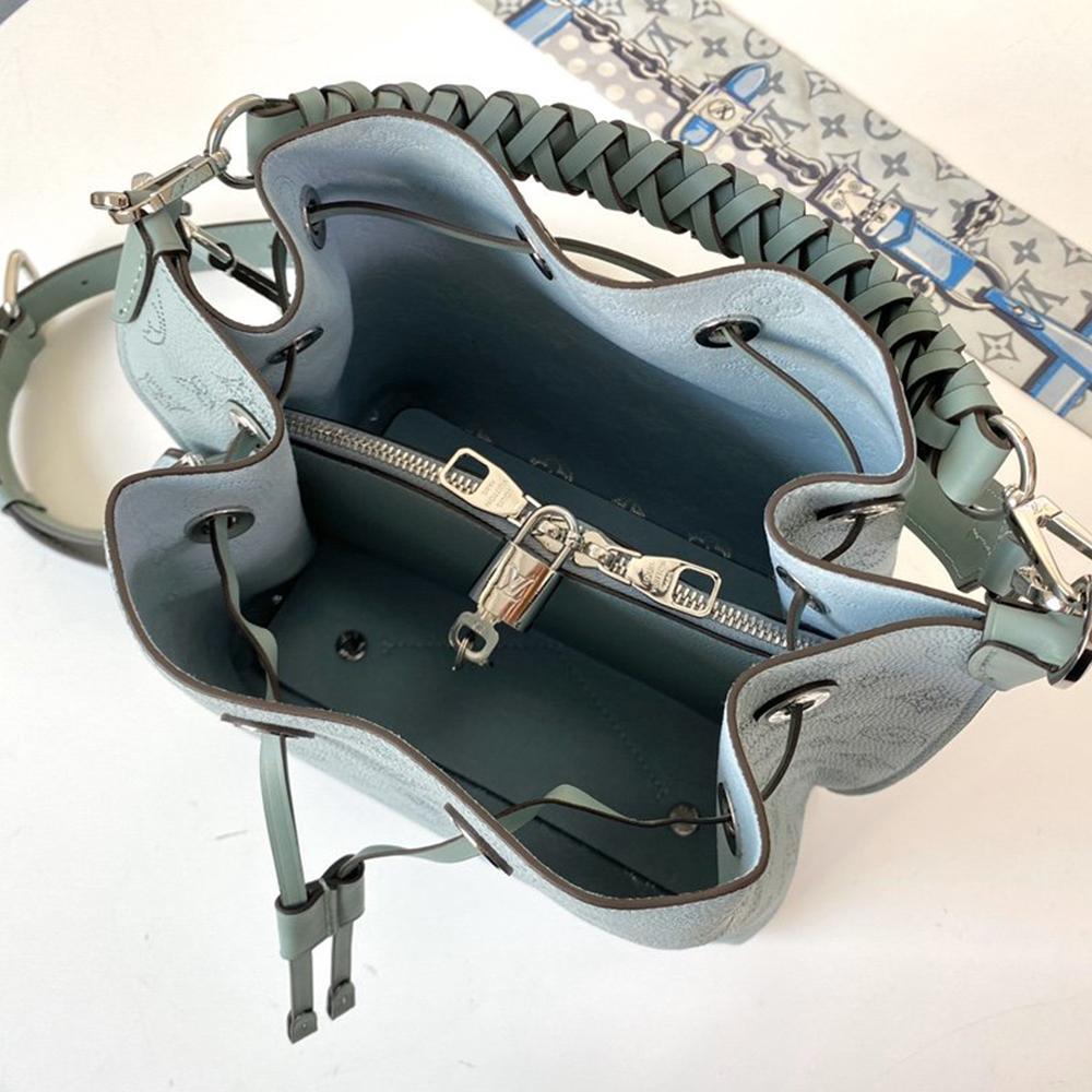 Louis Vuitton NÉONOÉ BB